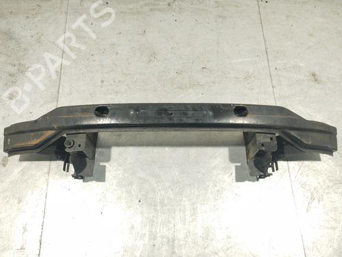 Used Front bumper reinforcement MERCEDES-BENZ VITO / MIXTO Van (W639) 115 CDI 4x4 (639.601, 639.603, 639.605) (150 hp) 26690221