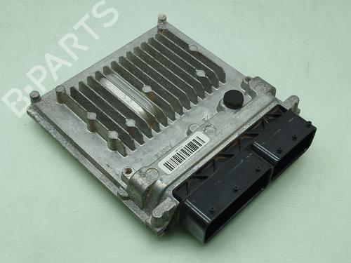 Used Engine control unit (ECU) MERCEDES-BENZ GLA-CLASS (X156) GLA 200 CDI / d (156.908) (136 hp) 25868592