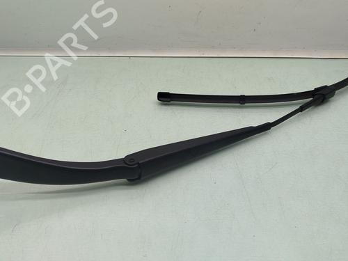 Used Front windshield wiper arm MERCEDES-BENZ GLA-CLASS (X156) GLA 200 CDI / d (156.908) (136 hp) 25879906