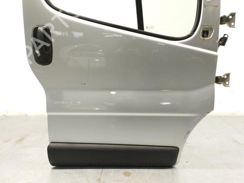 Right front door OPEL VIVARO A Bus (X83) 2.0 CDTI (F7, J7, A07) | BP17570012C3 