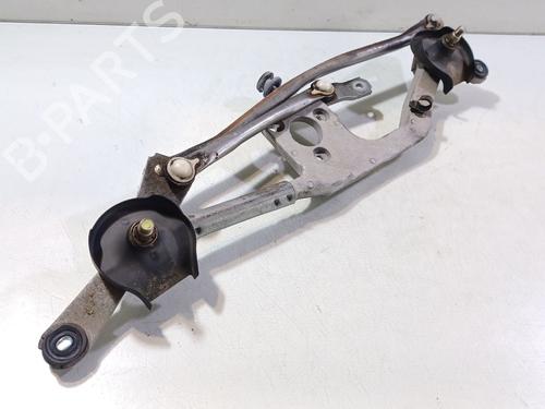 Used Front windshield wiper arm TOYOTA AURIS (_E18_) 1.8 Hybrid (ZWE186_, ZWE186R) (136 hp) 32043509