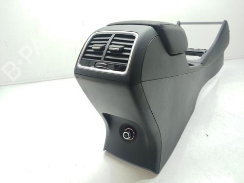 Armrest / Center console AUDI Q3 (8UB, 8UG) 2.0 TDI | BP28316317I20 