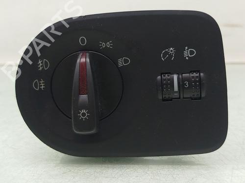 Used Headlight switch SEAT IBIZA IV (6J5, 6P1) 1.6 TDI (90 hp) 29308597