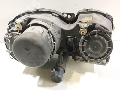 Left headlight JAGUAR X-TYPE I (X400) 2.0 D | BP33826557C28 - Image 3