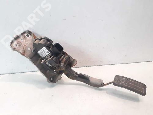 Used Pedal LAND ROVER RANGE ROVER SPORT I (L320) 3.6 D 4x4 (272 hp) 11373890