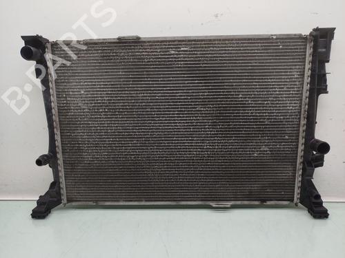 Used Water radiator MERCEDES-BENZ GLA-CLASS (X156) GLA 220 CDI 4-matic (156.905) (170 hp) 29357010
