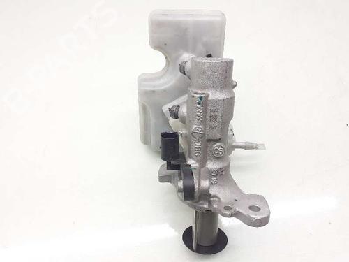 Brake master cylinder SKODA OCTAVIA III (5E3, NL3, NR3) 2.0 TSI RS | BP13695152M77 