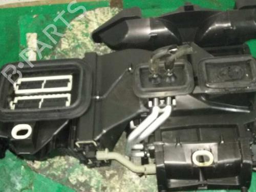 Used Heater matrix box MERCEDES-BENZ VITO Van (W447) [2014-2025]  14310007