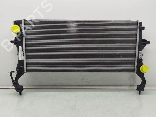 Used Water radiator Water radiator 38175828 38175828