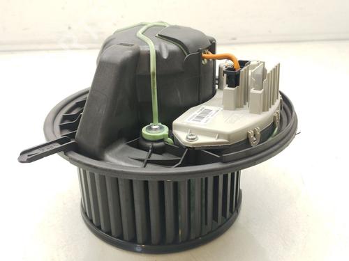 Heater blower motor BMW X1 (E84) sDrive 20 d | BP34636713M62 - Image 2
