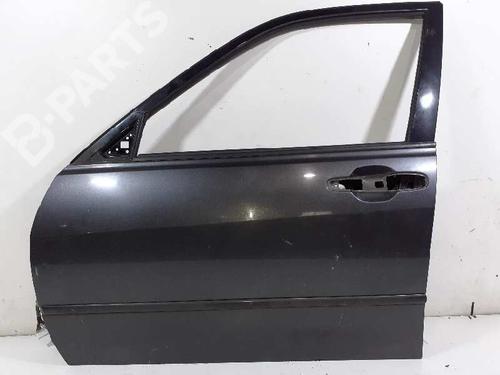 Used Left front door LEXUS IS I (_E1_) 200 (GXE10) (155 hp) 2699752