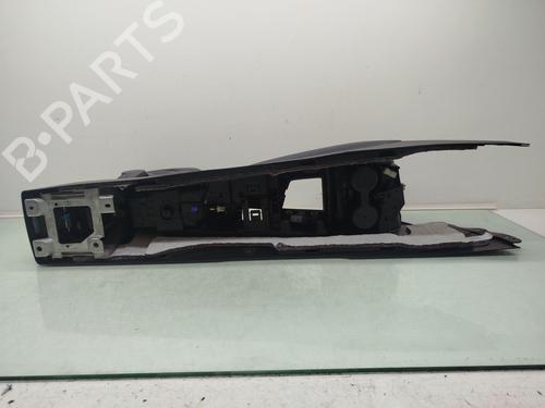 Armrest / Center console BMW X1 (F48) sDrive 18 d | BP32192865I20