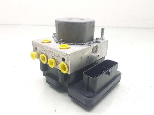 Used ABS pump DACIA SANDERO II TCe 90 (B8M1, B8MA, B8AC) (90 hp) 10386097
