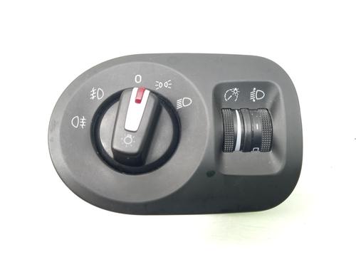 Used Headlight switch SEAT ALTEA (5P1) 1.2 TSI (105 hp) 17492397