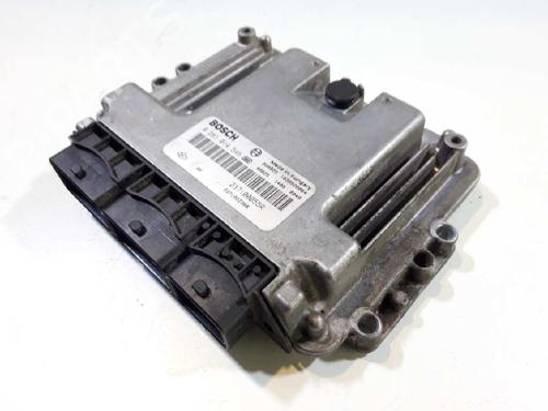 Used Engine control unit (ECU) RENAULT MEGANE III Hatchback (BZ0/1_, B3_) 1.9 dCi (BZ0N, BZ0J) (131 hp) 7312599