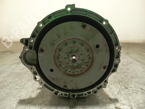 gearbox-jaguar-f-pace-x761-2015-38293311 main image