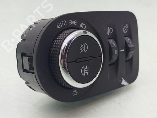 Used Headlight switch OPEL ASTRA K (B16) 1.4 Turbo (68) (150 hp) 24033695