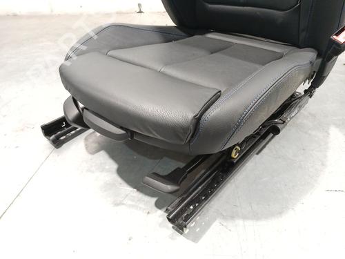 Right front seat BMW 1 (F21) 116 d | BP35953506C16 - Image 7