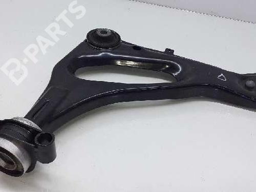 Used Right front suspension arm MERCEDES-BENZ V-CLASS (W447) [2014-2025]  9117772