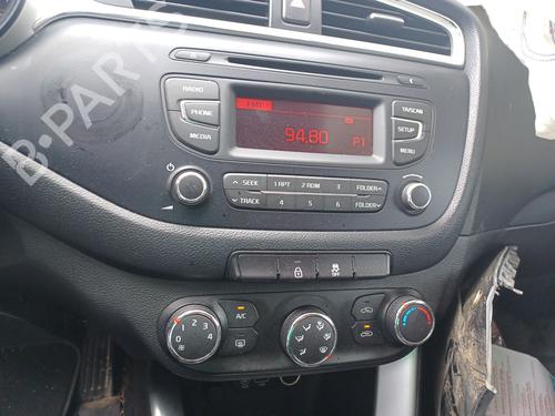 Engine control unit (ECU) KIA CEE'D Sportswagon (JD) 1.6 CRDi 110 | BP22183567M57 