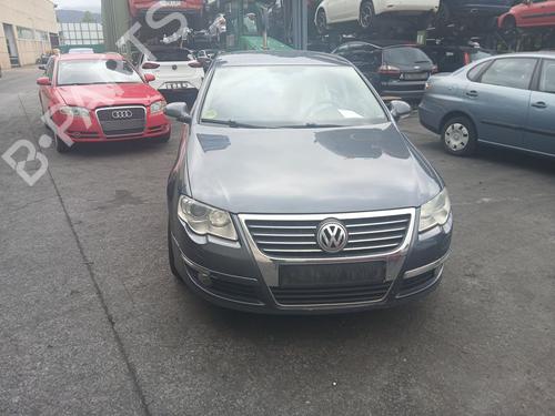Venstre Baklys VW PASSAT B6 (3C2) 2.0 TDI 16V | BP28351696C34 