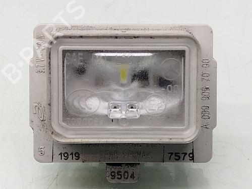 Nummerpladelys Nummerpladelys MERCEDES-BENZ C-CLASS (W205) C 200 d (205.001) (160 hp) 33027525 33027525