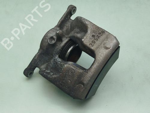 Used Left front brake caliper MERCEDES-BENZ GLA-CLASS (X156) GLA 200 CDI / d (156.908) (136 hp) 25868605