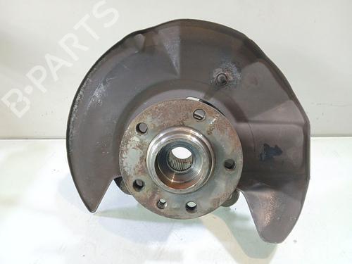 Venstre Styrespindel Lejehus Venstre Styrespindel Lejehus VW TRANSPORTER T5 Van (7HA, 7HH, 7EA, 7EH) 1.9 TDI (85 hp) 33802272 33802272