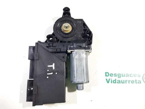 Left rear window motor AUDI A4 B6 Avant (8E5) 3.0 | BP3685444E23 