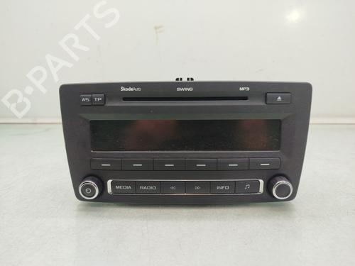 Autoradio für SKODA OCTAVIA II (1Z3) 1.9 TDI (105 hp) 31340853