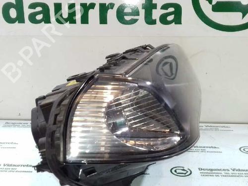 Right headlight BMW X3 (E83) 2.0 d | BP1729586C29 