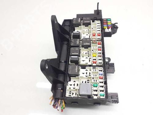Used Fuse box JAGUAR XE (X760) [2015-2025]  13635022