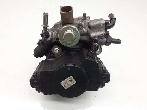 Used Injection pump MERCEDES-BENZ C-CLASS (W204) [2007-2015]  15179409
