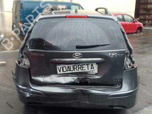 Left front fog light HYUNDAI i30 Estate (FD) 1.6 CRDi | BP2699956C30 