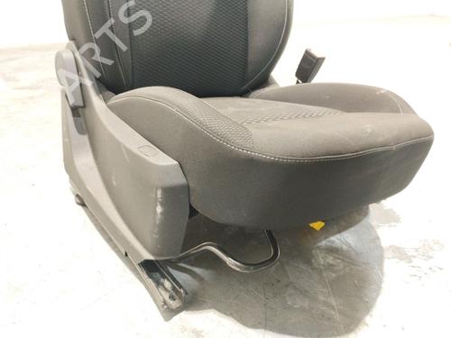Right front seat DACIA DUSTER (HM_) 1.5 dCi 115 4x4 | BP29432846C16 