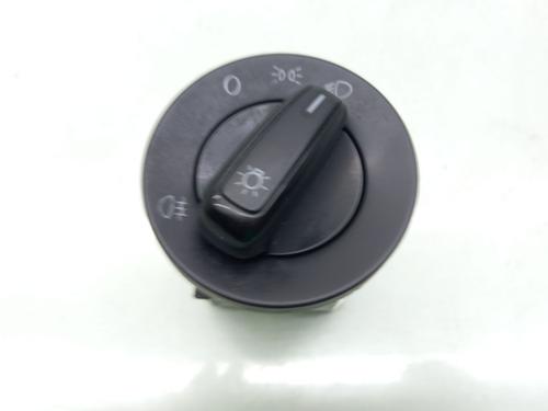 Used Headlight switch VW POLO V (6R1, 6C1) 1.2 TSI (90 hp) 26706265