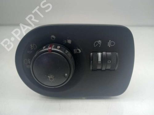 Used Headlight switch SEAT LEON (1P1) 1.9 TDI (105 hp) 12982780