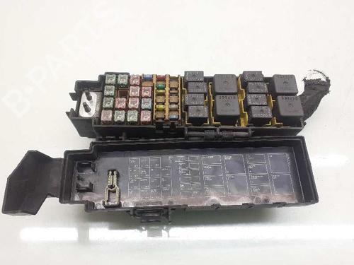 Used Fuse box JEEP CHEROKEE (KJ) [2001-2008]  15097312