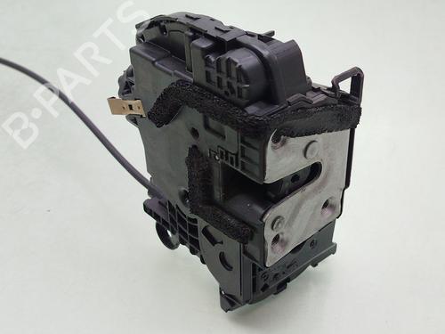 front-right-lock-renault-trafic-iii-bus-jg_-2014-36236056 main image