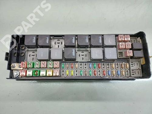 Fuse box LAND ROVER DISCOVERY III (L319) 2.7 TD 4x4 | BP11293323E1 