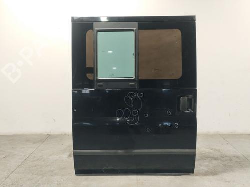 Used Right slide door FORD TRANSIT TOURNEO Bus 2.2 TDCi (140 hp) 29305445