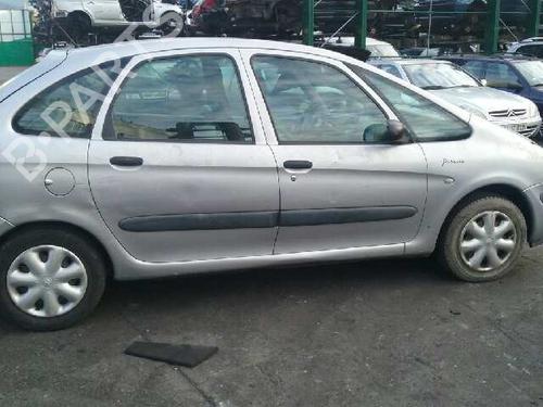 Left headlight CITROËN XSARA PICASSO (N68) 2.0 HDi | BP1302521C28 