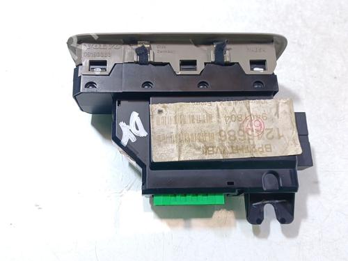 Left front window switch VOLVO XC90 I (275) D5 AWD | BP37196937I27 - Image 3