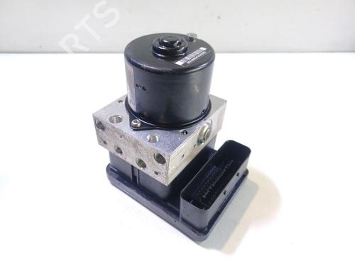 Used ABS pump BMW 1 (E81) 118 d (143 hp) 16933725