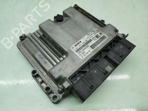 Used Engine control unit (ECU) OPEL VIVARO C Van (K0) 1.5 (120 hp) 29394721