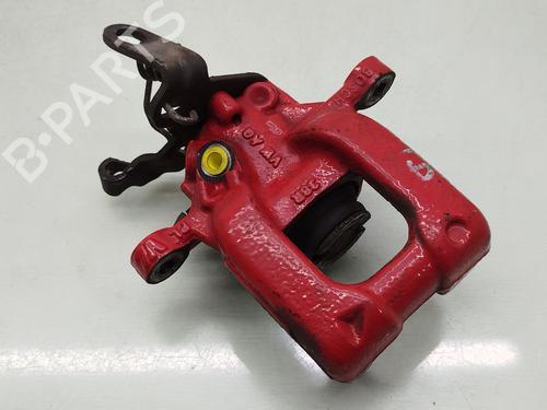 Used Right rear brake caliper Right rear brake caliper VW GOLF VI (5K1) 2.0 GTi (200 hp) 34538600 34538600