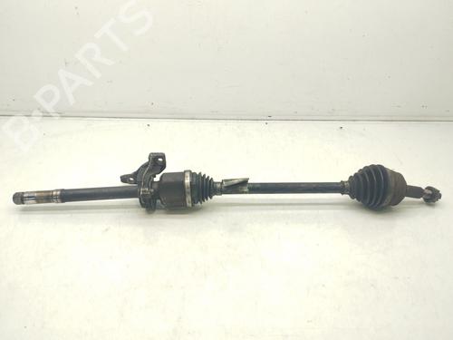Used Right front driveshaft PEUGEOT 3008 II SUV (MC_, MR_, MJ_, M4_) 1.5 BlueHDi 130 (131 hp) 31800934