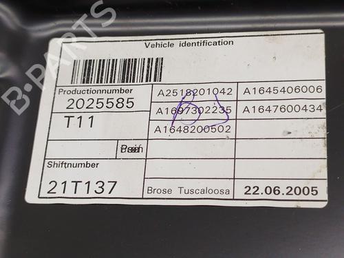 Rear right window mechanism MERCEDES-BENZ M-CLASS (W164) ML 320 CDI 4-matic (164.124, 164.125, 164.122) | BP23532631C25 