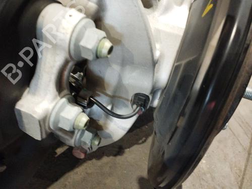 Rear axle HONDA CIVIC VII Saloon (ES, ET) 1.3 IMA (ED9, ES9) | BP29431344M2 