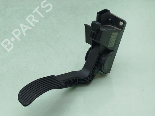 Pedal Pedal MERCEDES-BENZ SPRINTER 4-t Bus (B904) 416 CDI (904.662, 904.663) (156 hp) 34448657 34448657
